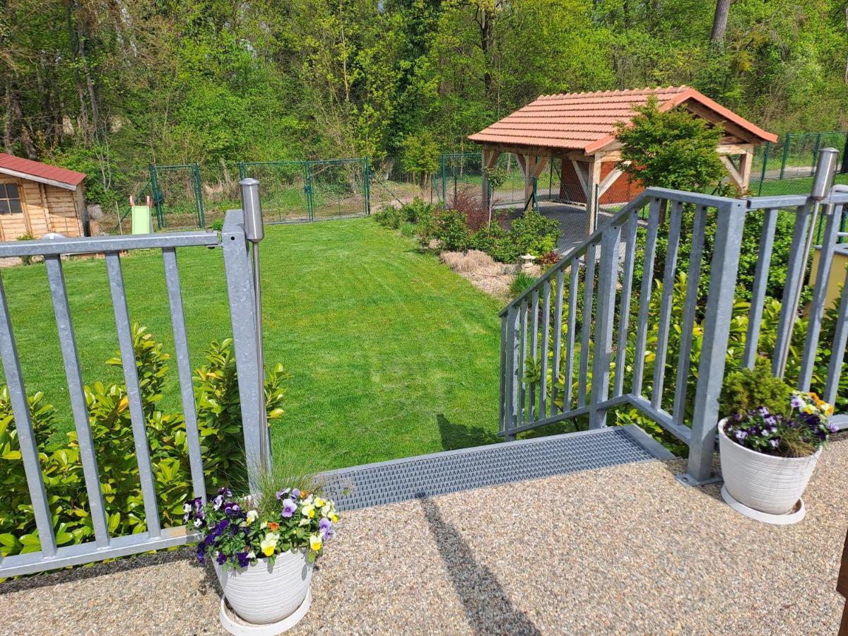 Apartmany U Zamecku Hlohovec Exterior foto