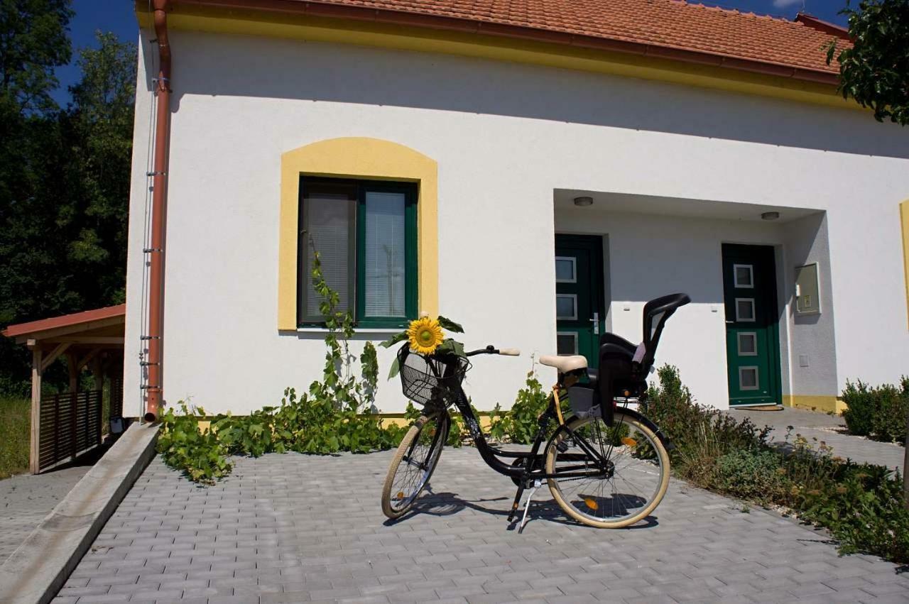 Apartmany U Zamecku Hlohovec Exterior foto